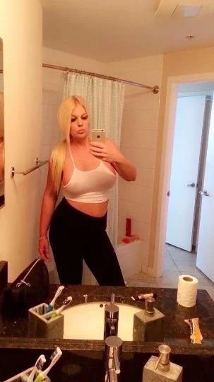 M0thers L0ck up y0ur s0ns h0T bL0nDe PARTYGIRLSLeTs in San Diego – Women Seeking Men photo 5