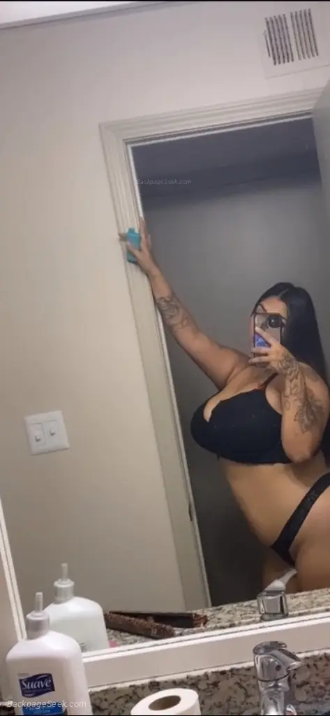 BB,FETISH LATINA MAMII in San Diego - Women Seeking Men photo 4