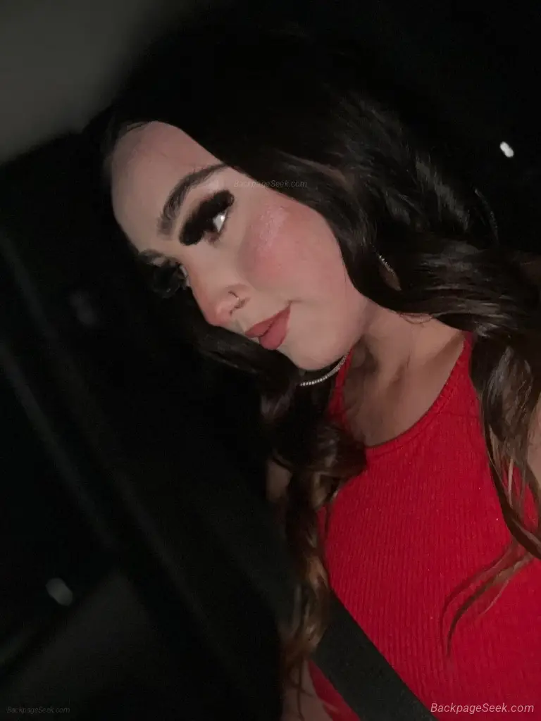 Ur local snowbunny in San Diego – Women Seeking Men photo 6