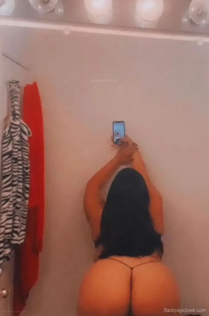 BIGG BOOTY FREAK
