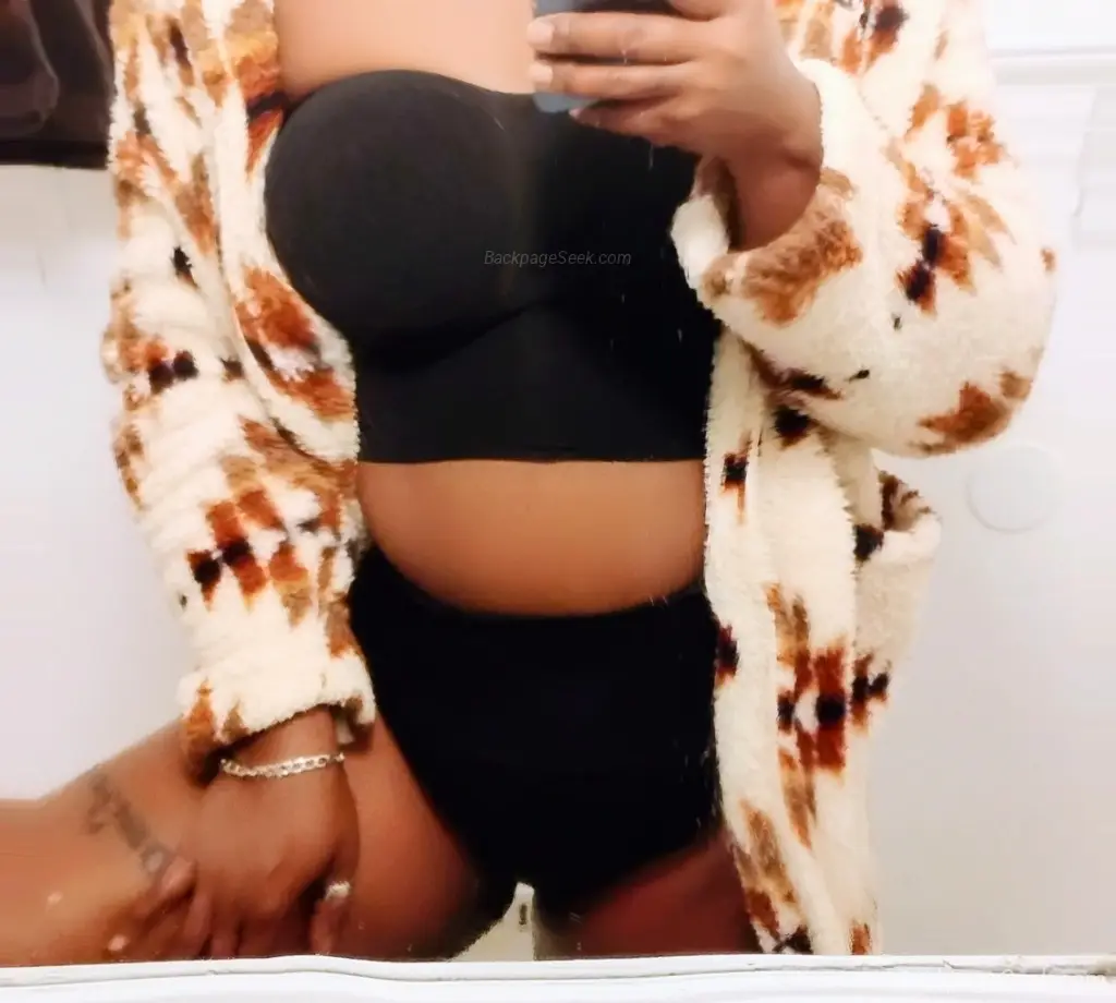I DONT HOST But i will deliver this to your door or BUST it... in San Diego – Women Seeking Men photo 4