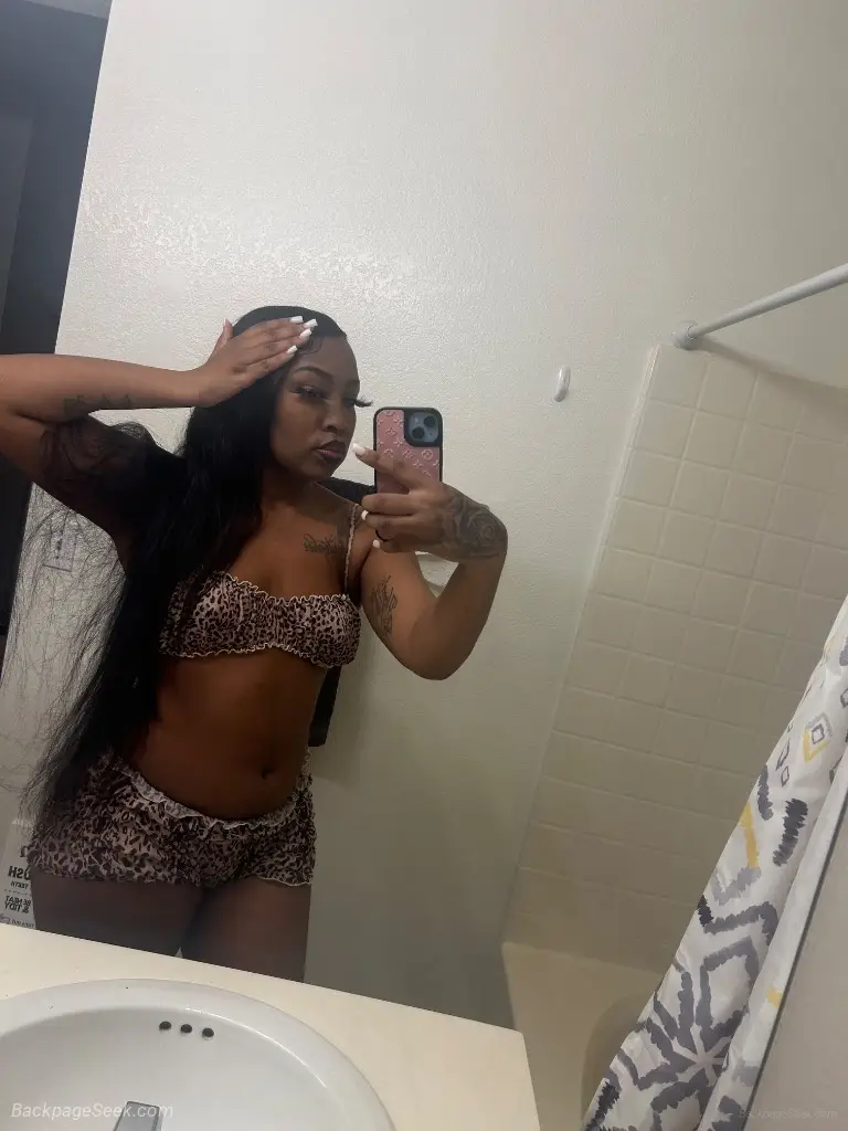 NEW COLLEGE GIRL IN TOWN in San Diego – Women Seeking Men photo 3