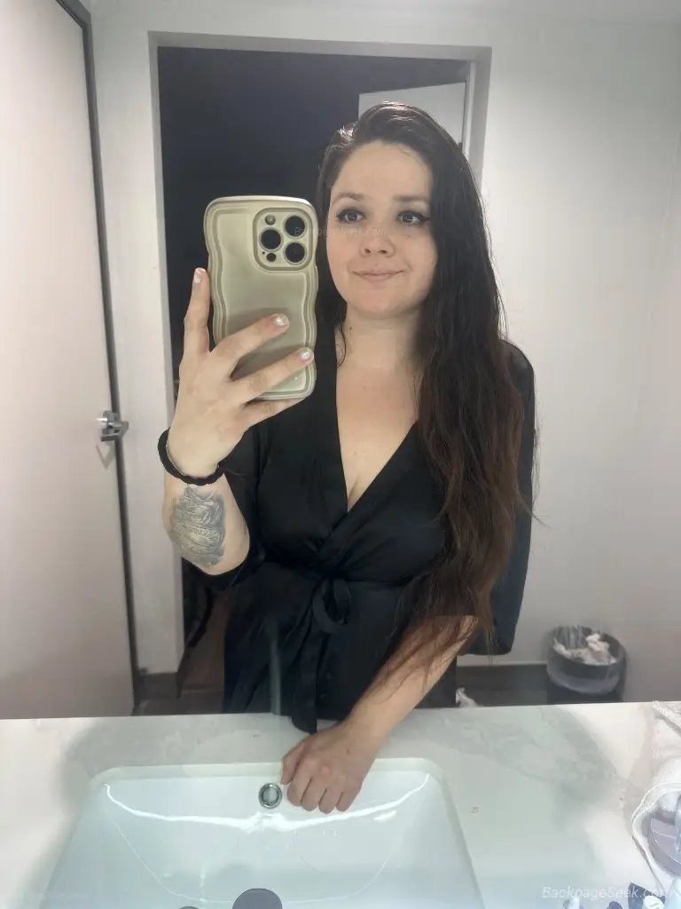 Curvy cute and dangerously tempting in San Diego – Women Seeking Men photo 5