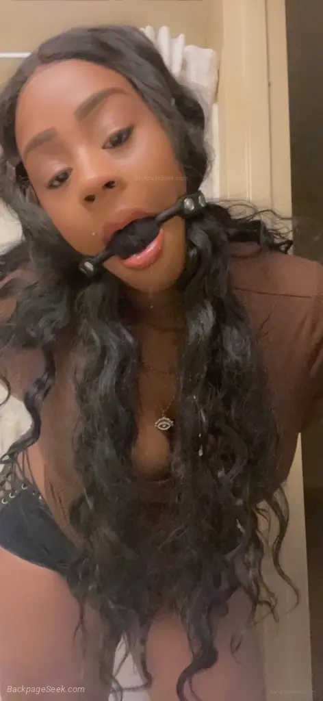 QV HHR SPECIALS W/UR FAVORITE SLUT CUM STUFF ALL 3 OF MY HOLES