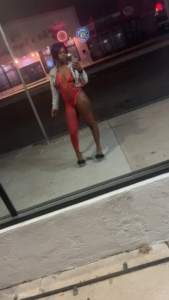 Available Now Cardates in San Diego – Women Seeking Men photo 3
