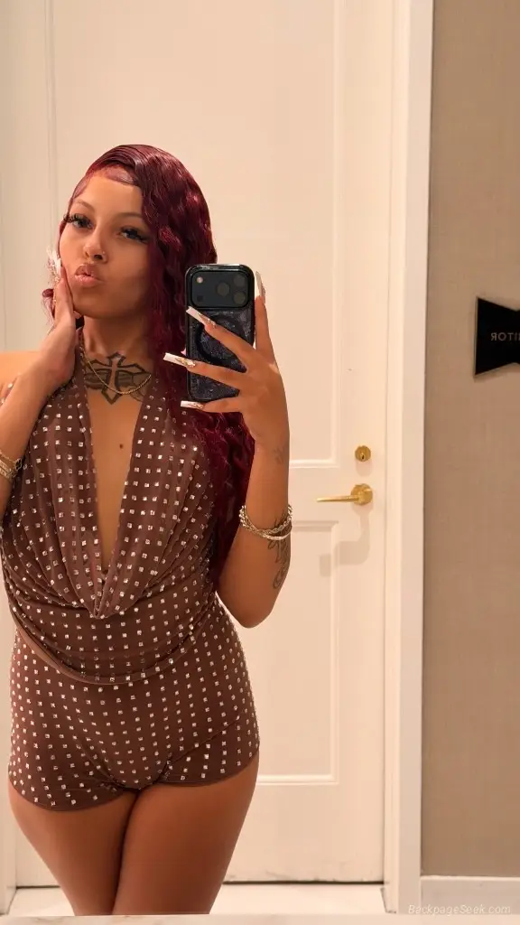 Hazel Eyed Cuban Doll in San Diego – Women Seeking Men photo 3
