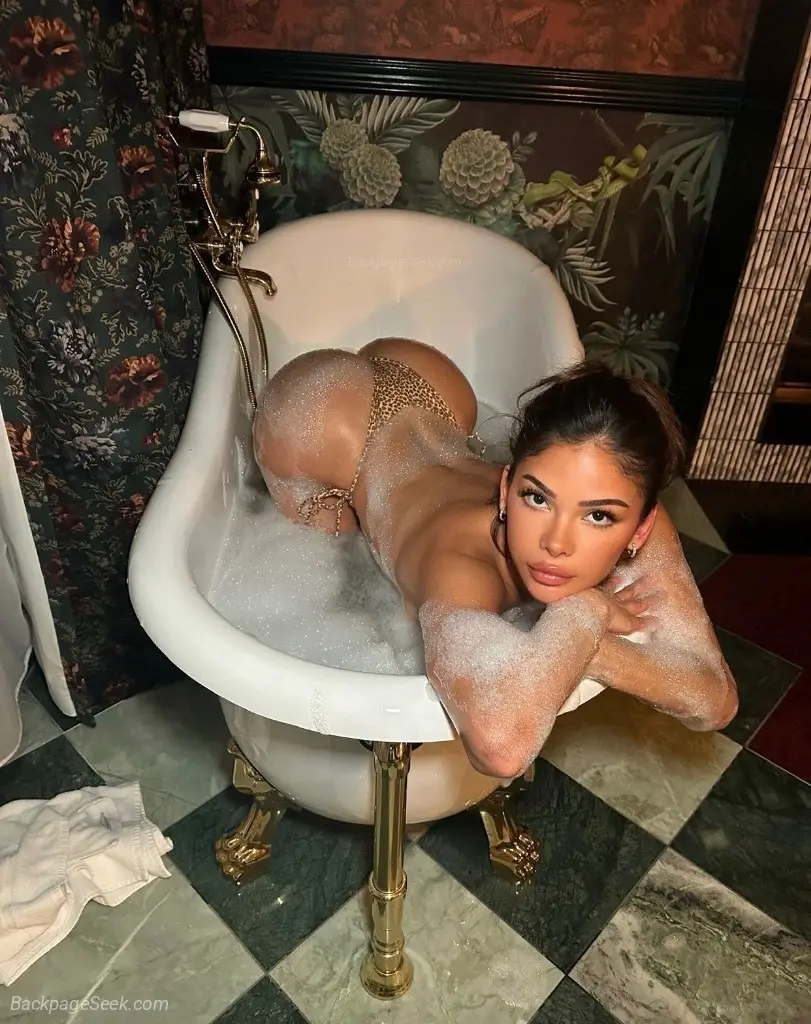 Sweet Spicy Christina