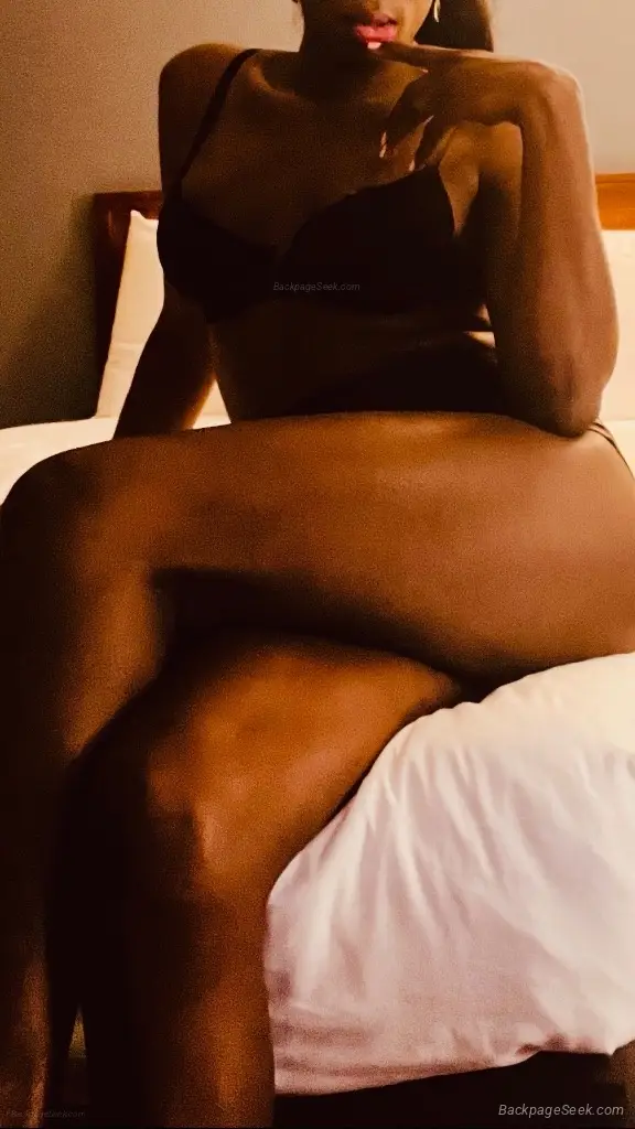 Gorgeous Island Chocolate near DTOWN SD North Park in San Diego – Women Seeking Men photo 3
