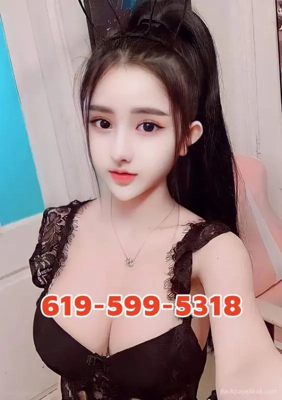 619-599-5318 5 Star Service pretty girl best service Hot & Sexy