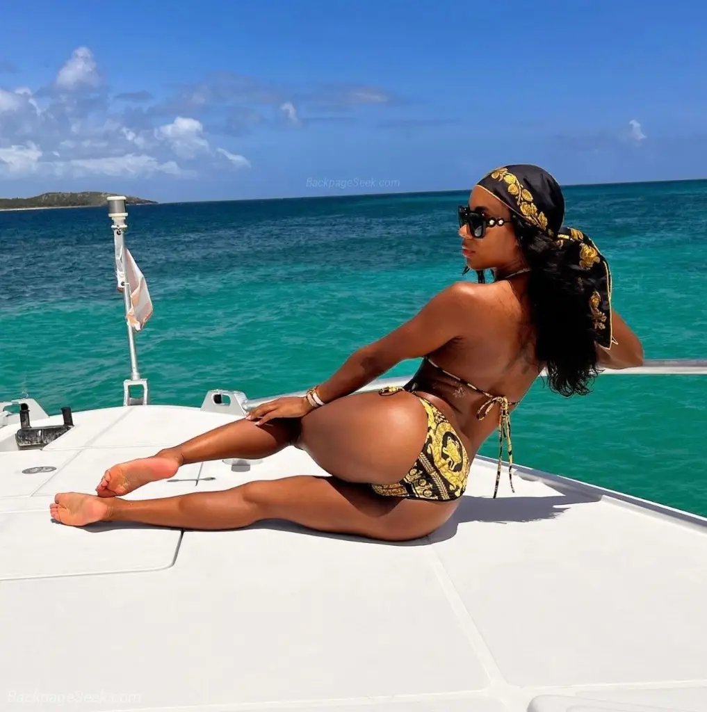 PRIVATE SAN DIEGO INCALL - OUTCALL Discreet Elegant Addictiv... in San Diego – Women Seeking Men photo 5