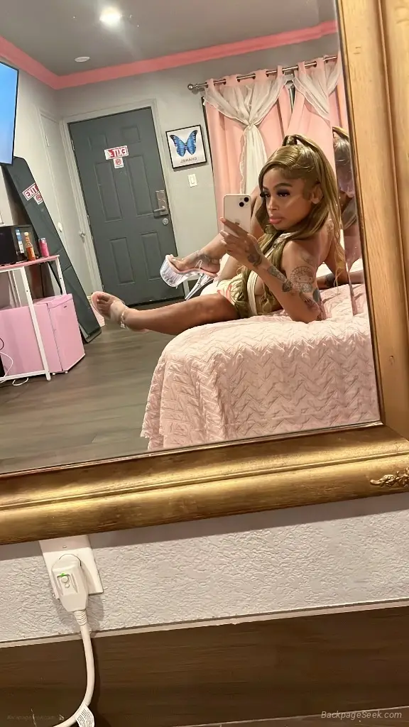 QV INCALL SPECIAL PETITE BOMBSHELL THROAT GOAT HEAD DR FACET... in San Diego – Women Seeking Men photo 3