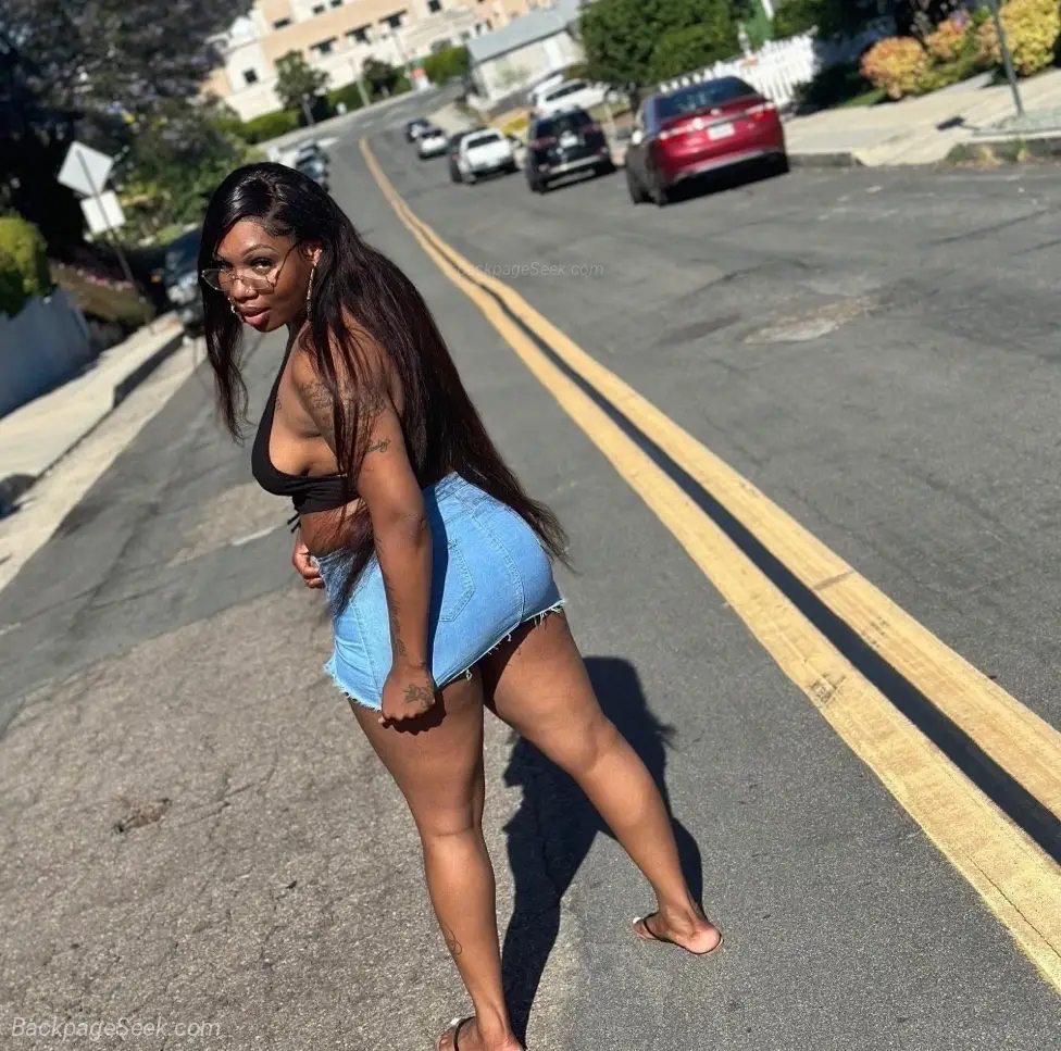 2 Girl Special in San Diego – Women Seeking Men photo 5