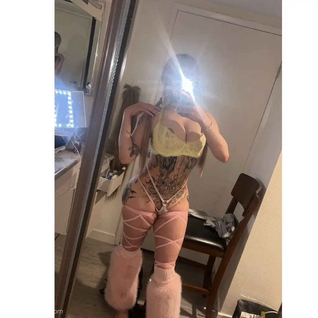 INCALL AVAILABLE NOW in San Diego – Women Seeking Men photo 3