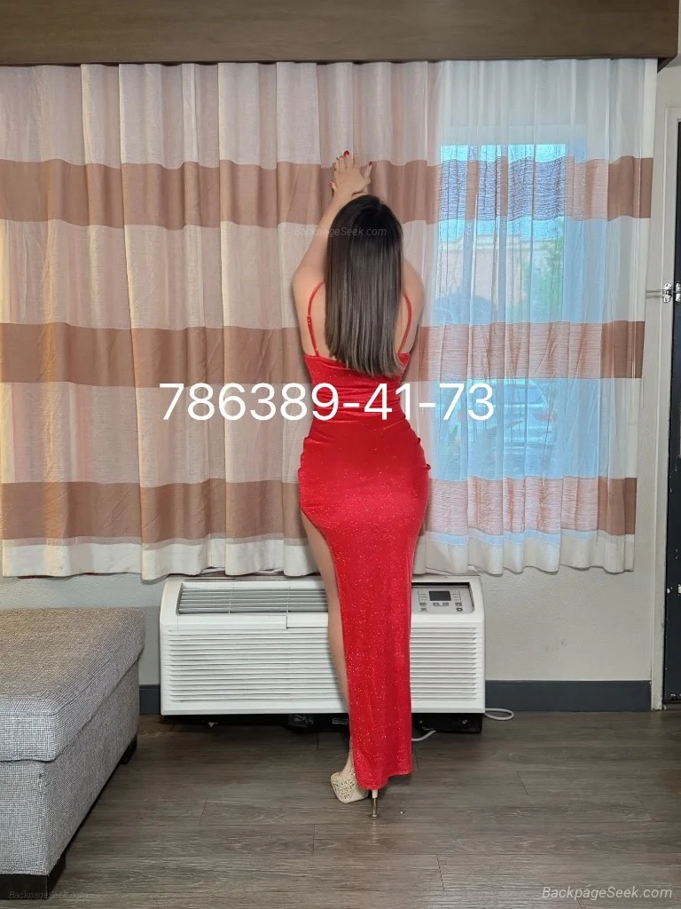 BRASILENA CALIENTE in San Fernando Valley – Women Seeking Men photo 2