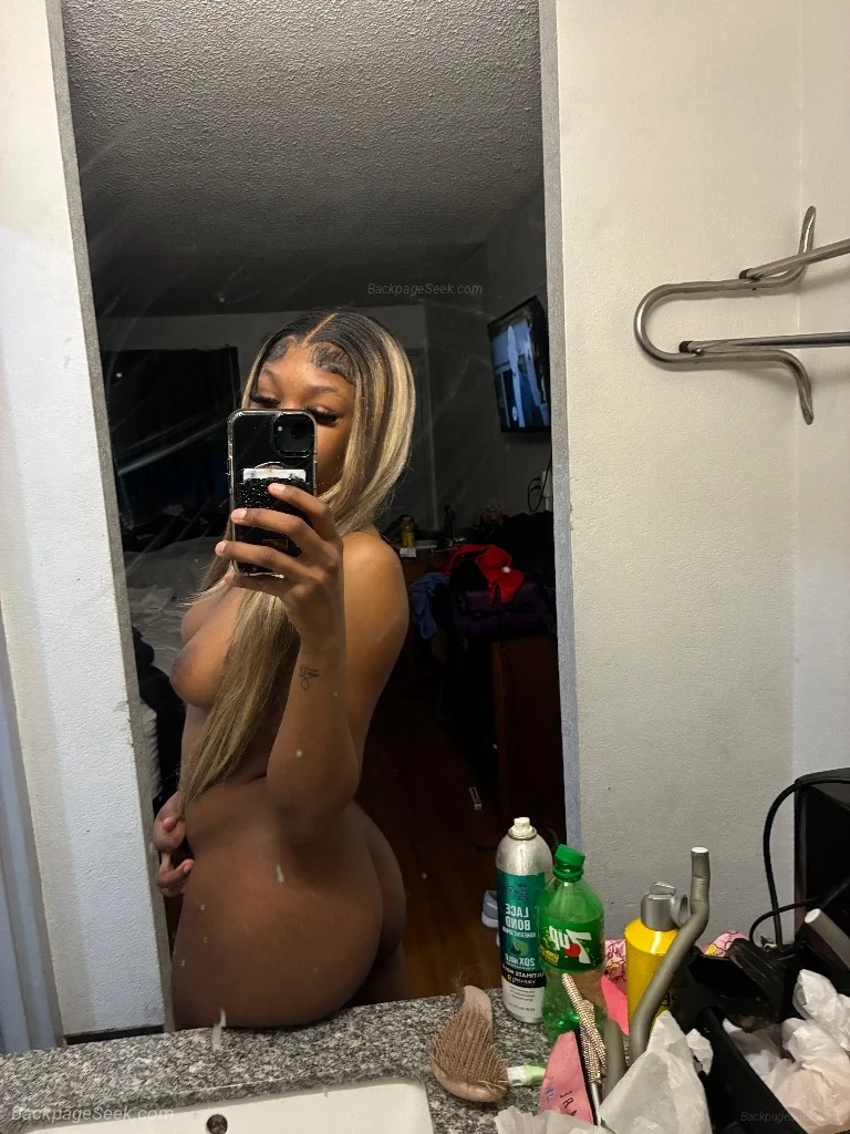 TWO GIRLS AVAILABLE INCALLS AVAILABLE FOR OUTCALLS UBER THER... in San Fernando Valley – Women Seeking Men photo 3