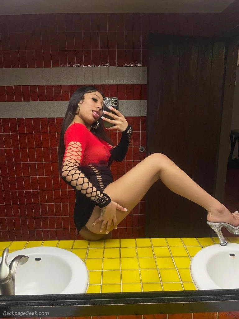 cum have fun with me outcalls and incalls in Glendale, Calabasas,