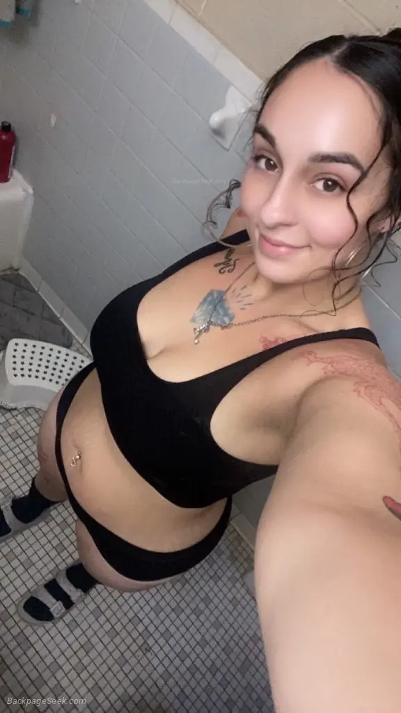 SEXY THICK TATTED