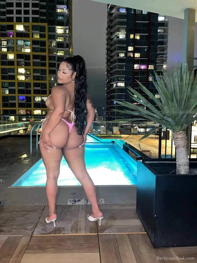 Juicy beauty available now in San Fernando Valley – Women Seeking Men photo 4