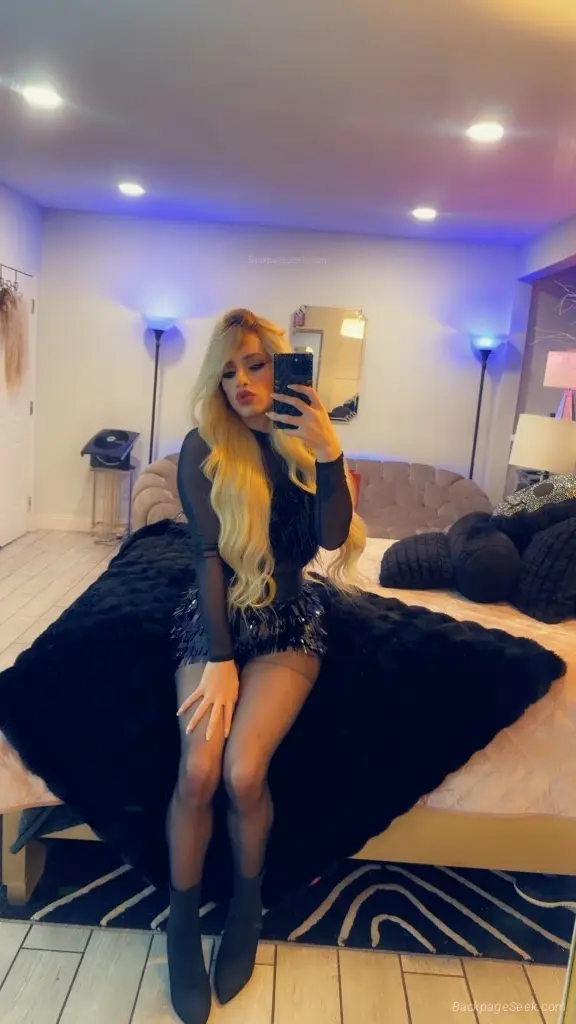 Hi I'm new in Los Angeles Don't miss the opportunity to meet... in San Fernando Valley – Women Seeking Men photo 3