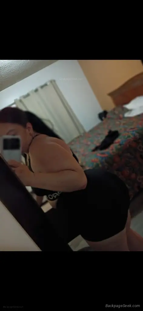 80 specials right now only in San Fernando Valley – Women Seeking Men photo 3