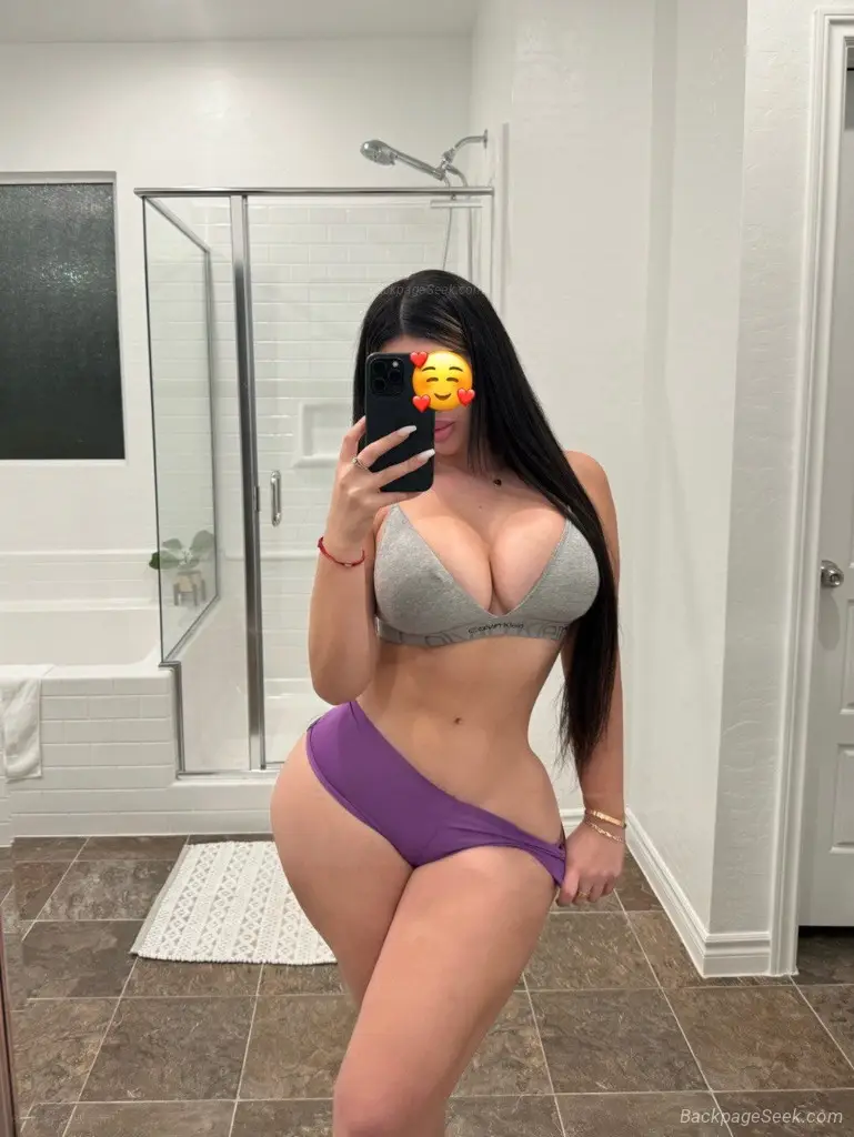 New in town come and enjoy this cute and hot Latina girl you... in San Fernando Valley – Women Seeking Men photo 3