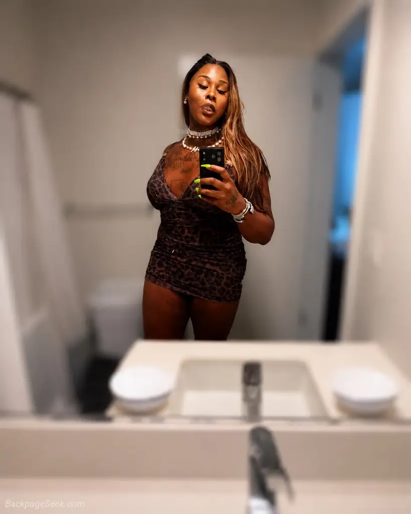 Hung Stallion Fantasy Exotic Experienced in San Fernando Valley – Women Seeking Men photo 2