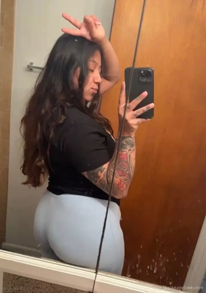 Fun Flirty looking for something exciting in San Fernando Valley – Women Seeking Men photo 5