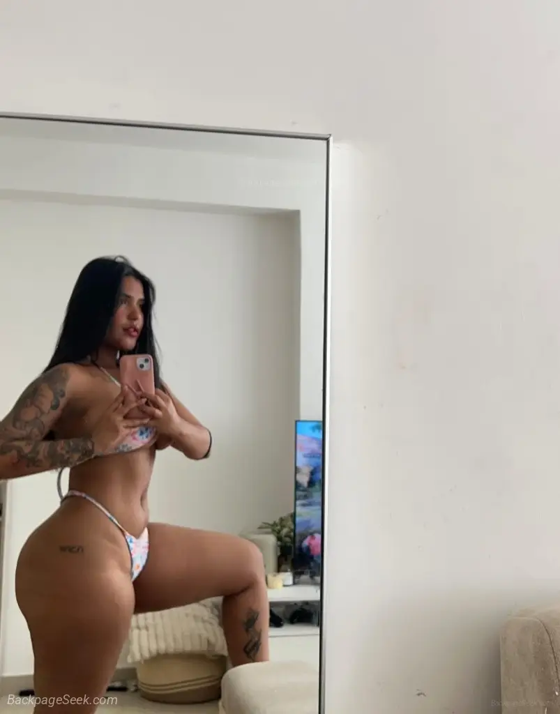 SEXY GIRL TO PLEASE YOU IN YUS DESIRES ORAL SEX 69 ANAL I RE... in San Fernando Valley – Women Seeking Men photo 3