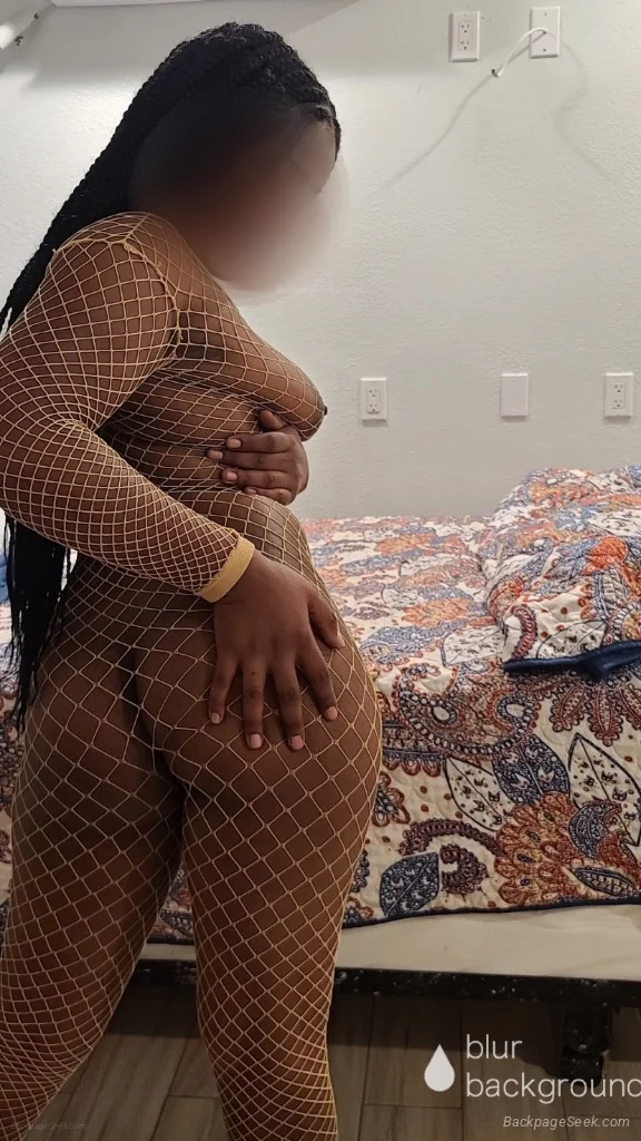 MsGudPussy Back In Town Babes