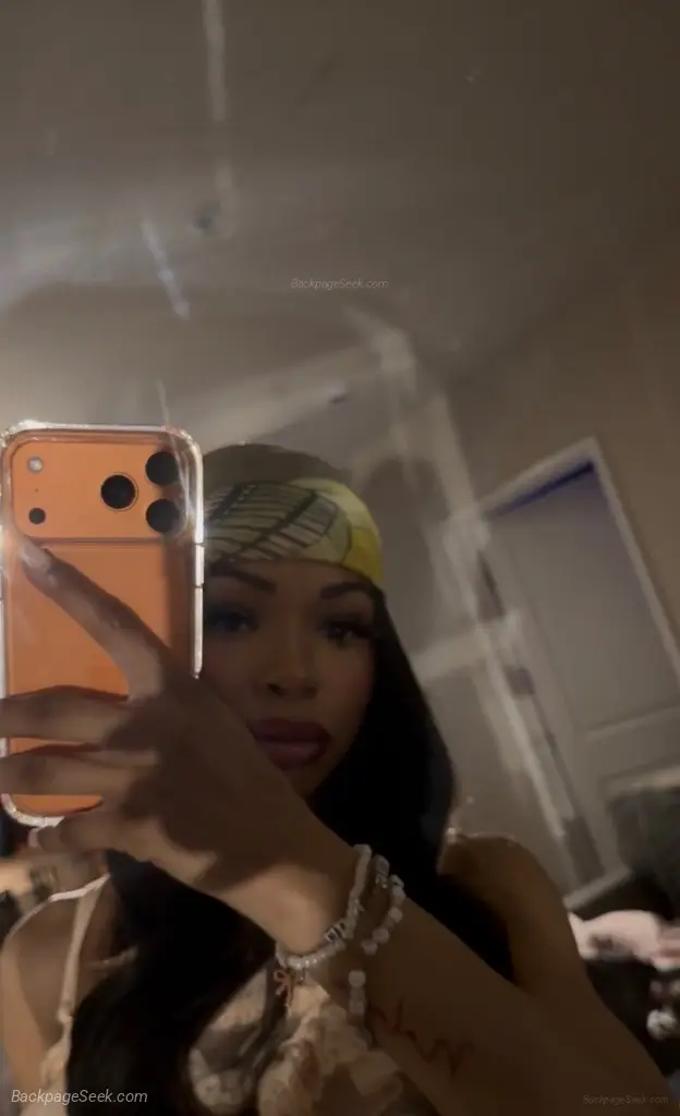 Your sexy pretty and petite fantasy in San Francisco – Women Seeking Men photo 3