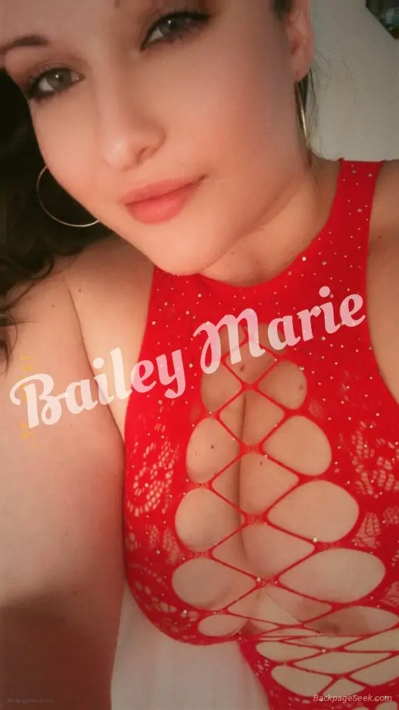 Horny Queen girl ready to give you pleasure Incalls Outcalls Facetime