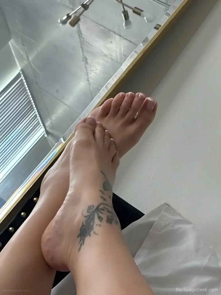 New In Town Sweet Friendly 26yo Independent Girl - Available... in San Francisco – Women Seeking Men photo 6