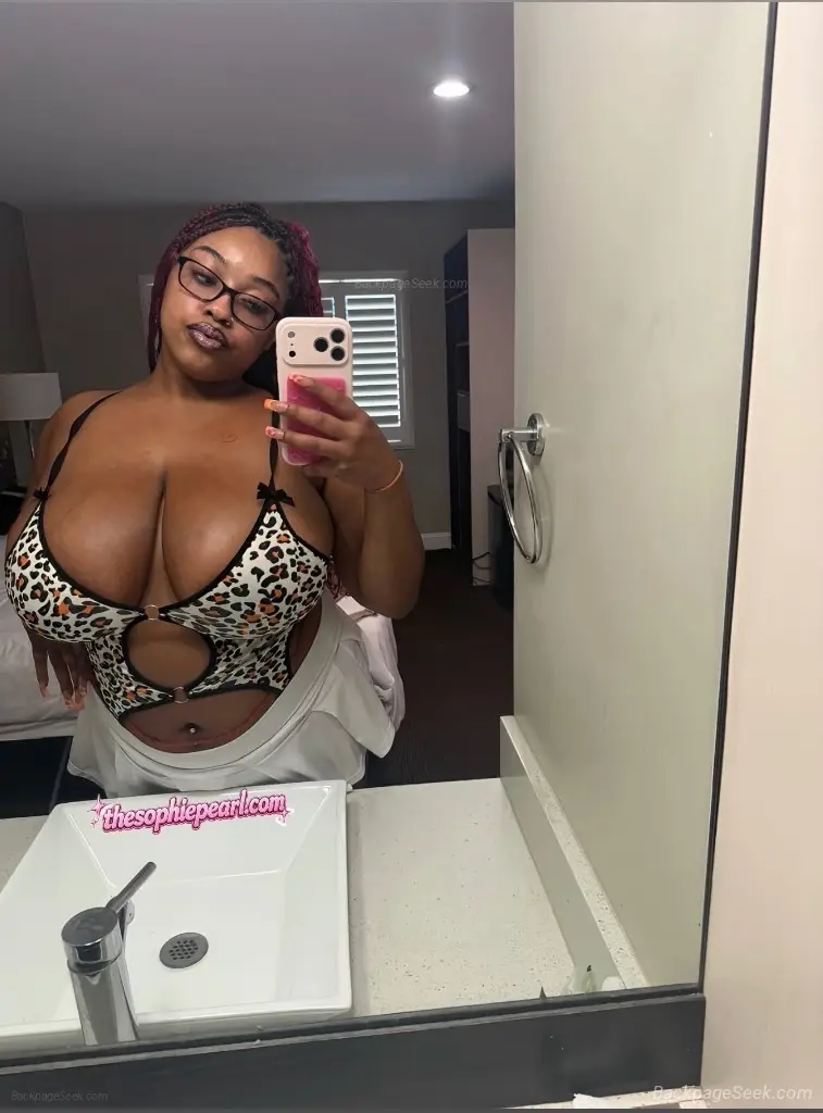 Sophie Pearl Your Favorite Human Pretzel CUM Fold Me Up True... in San Francisco – Women Seeking Men photo 6