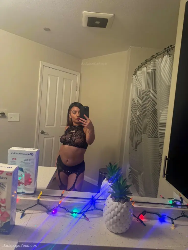 4'10 latina in San Francisco – Women Seeking Men photo 4