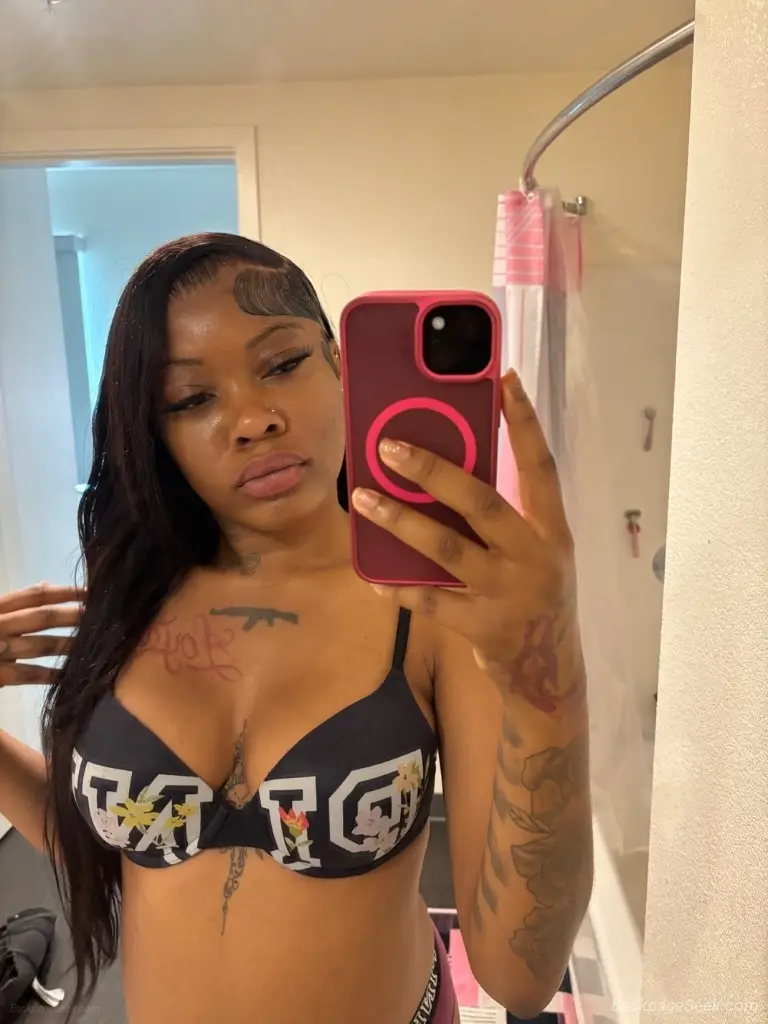 Sweet like Honey taste like it too in San Francisco – Women Seeking Men photo 4