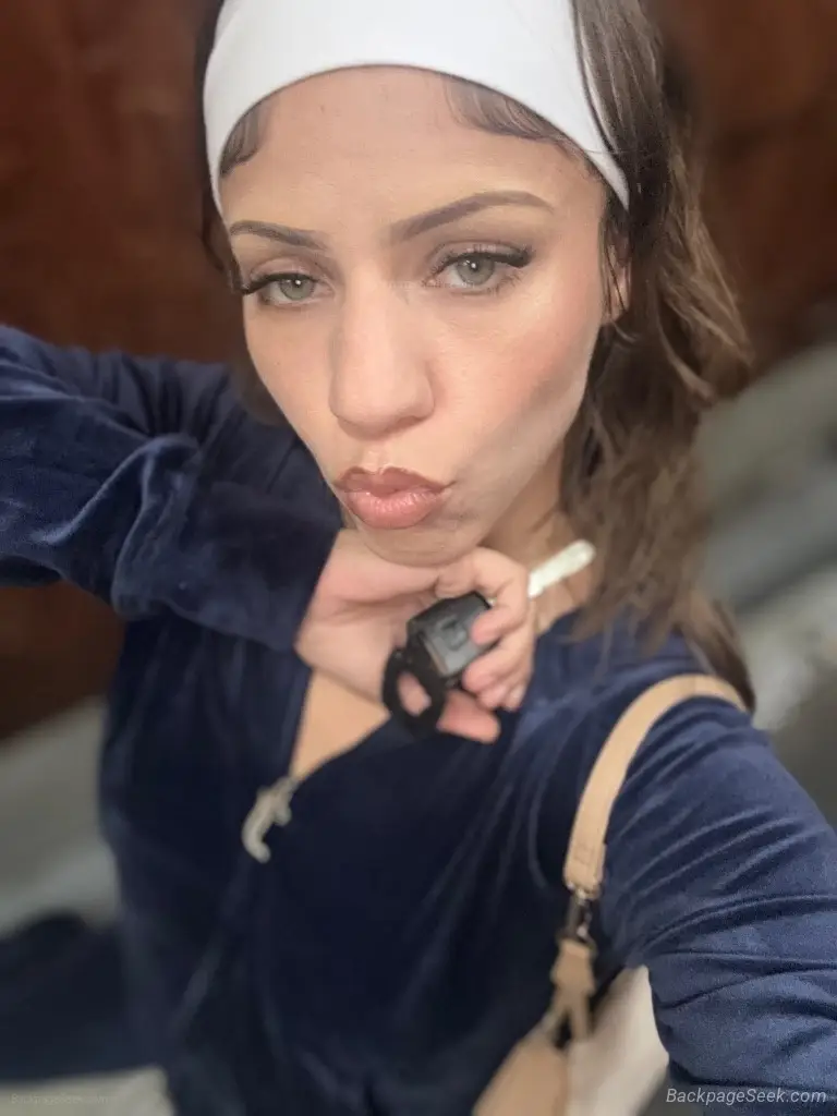 Sexy Petite&Ready2Meet