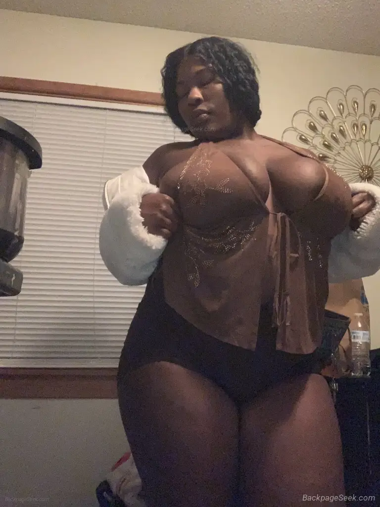 GODDESS Mayaa THICK EXOTIC CHOCOLATE DOMINICANA Fetish Frien... in San Gabriel Valley – Women Seeking Men photo 5