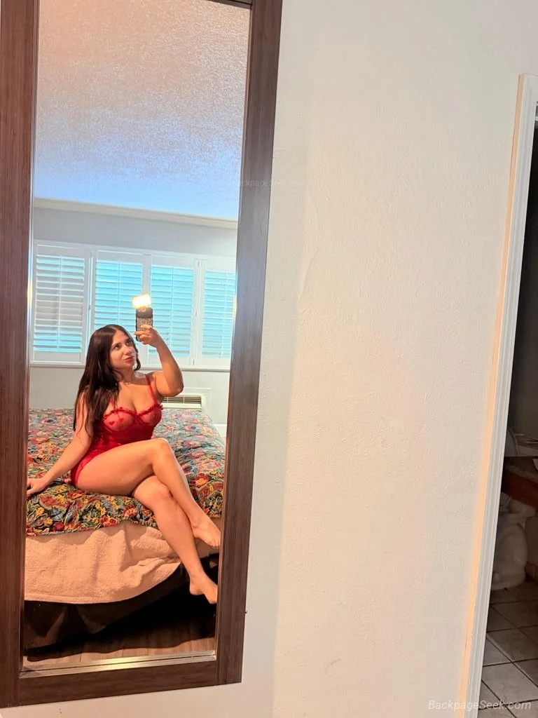 PETITE LATINA CON CULO REDONDO NATURAL CHIQUITA REAL RECIEN in San Jose – Women Seeking Men photo 4