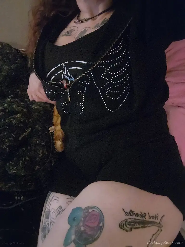 hot and wet readhead now available so come see me im ready f... in San Jose – Women Seeking Men photo 2