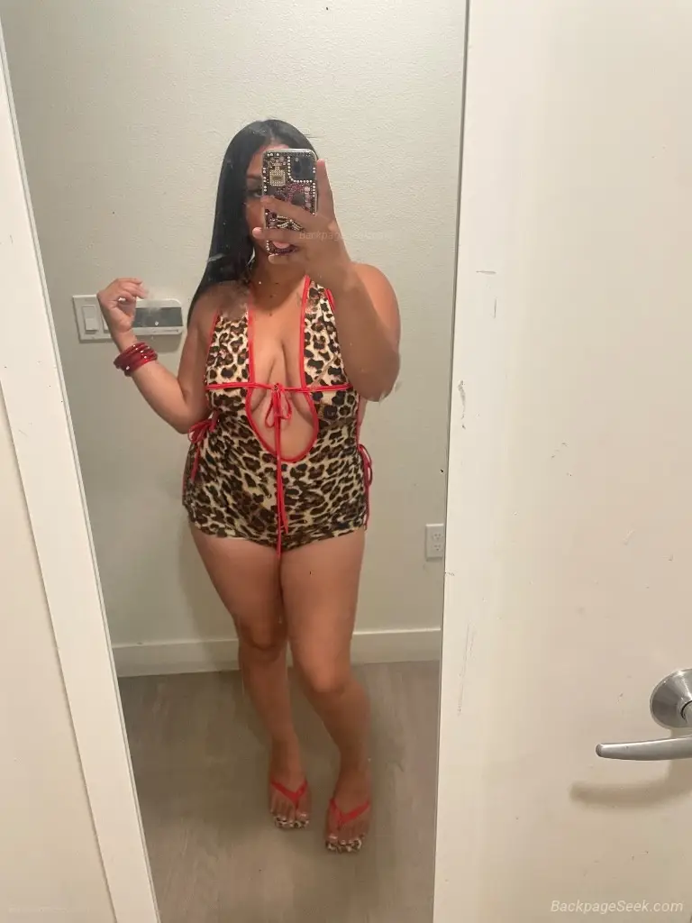 Short Latina Milf in San Jose – Women Seeking Men photo 6