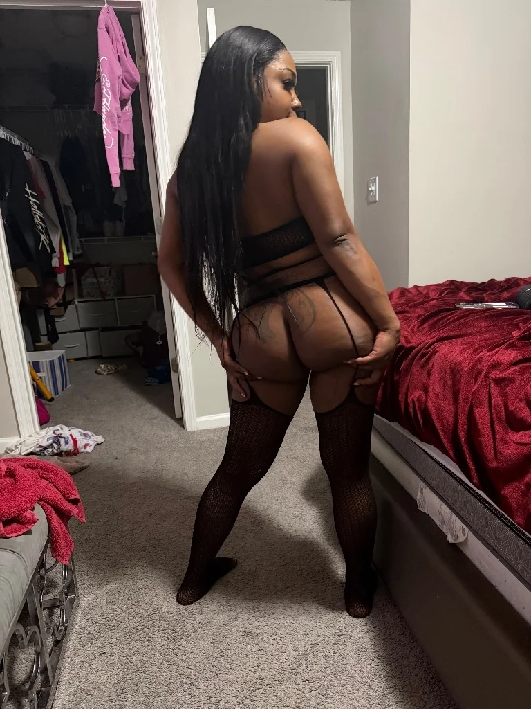 100 Sweet Slim Thick Portuguese Beauty 5 0 of Pure in Savannah – Women Seeking Men photo 2