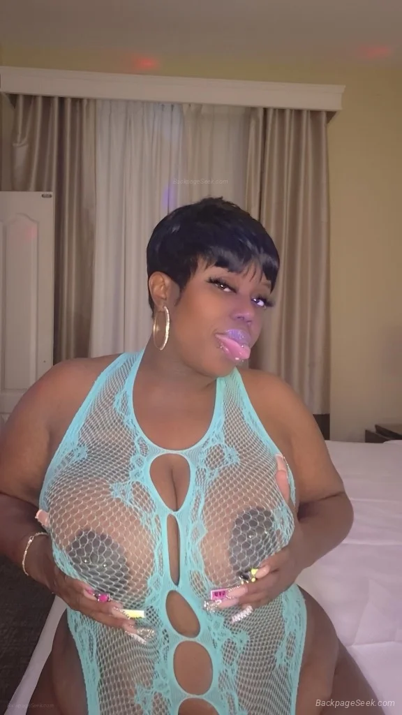Mesmerizing Eyes Premium Experience in Savannah – Women Seeking Men photo 3