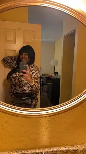 IM IN RICHMOND HILLS FOR ONE NIGHT BY I-95 OCEAN HWY US-17 I... in Savannah – Women Seeking Men photo 4