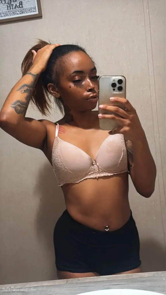 Fuck the shit out of me in Savannah – Women Seeking Men photo 4