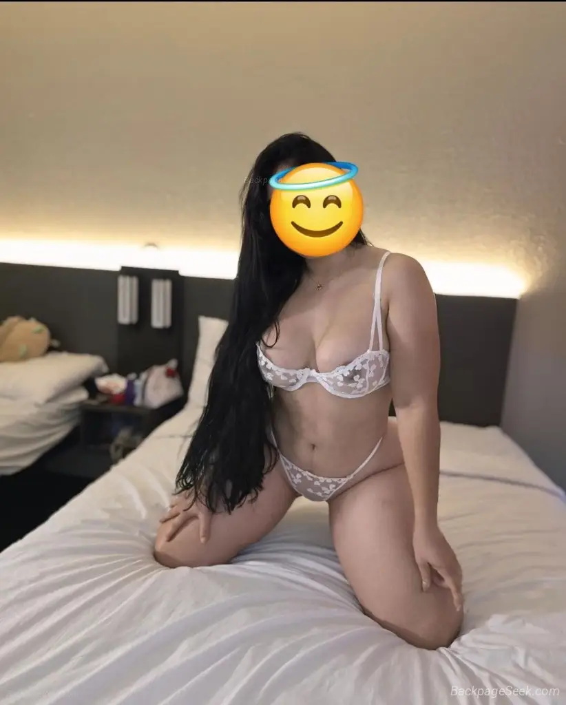 Hi love I'm a beautiful Latina a true Greek Goddess with a s... in Savannah – Women Seeking Men photo 4