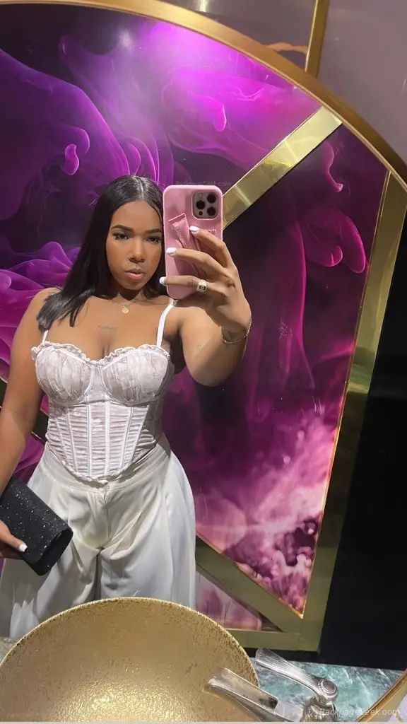 latina encantadora lista para consentirte in Savannah – Women Seeking Men photo 3