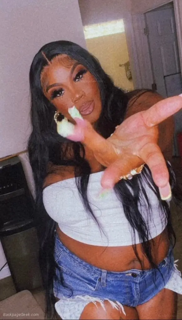 Amber so Freaky Here for 2 days in Savannah – Women Seeking Men photo 6
