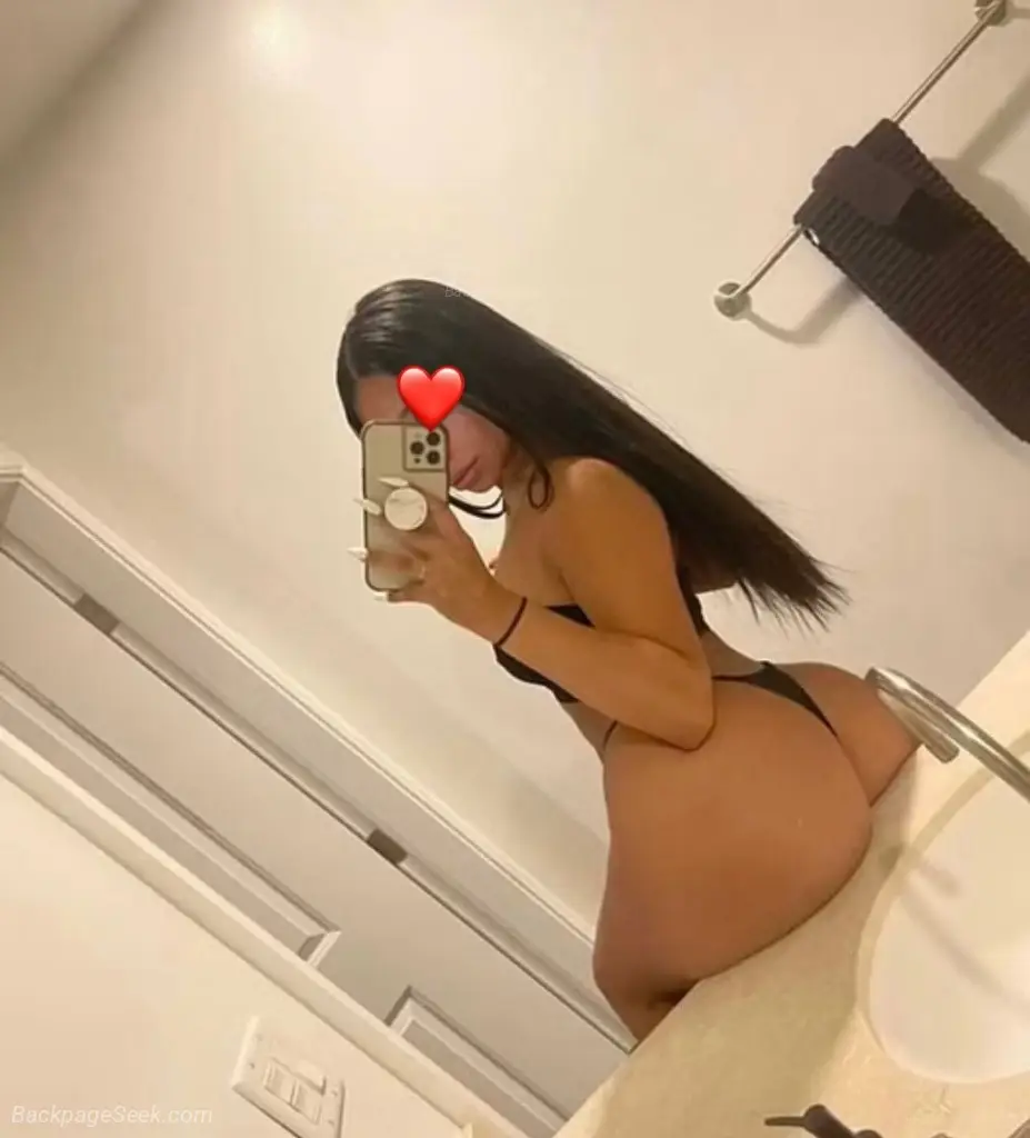 HERMOSA LATINA REAL PAPI SOY LA PUTA QUE BUSCAS AMOR SACARE TU
