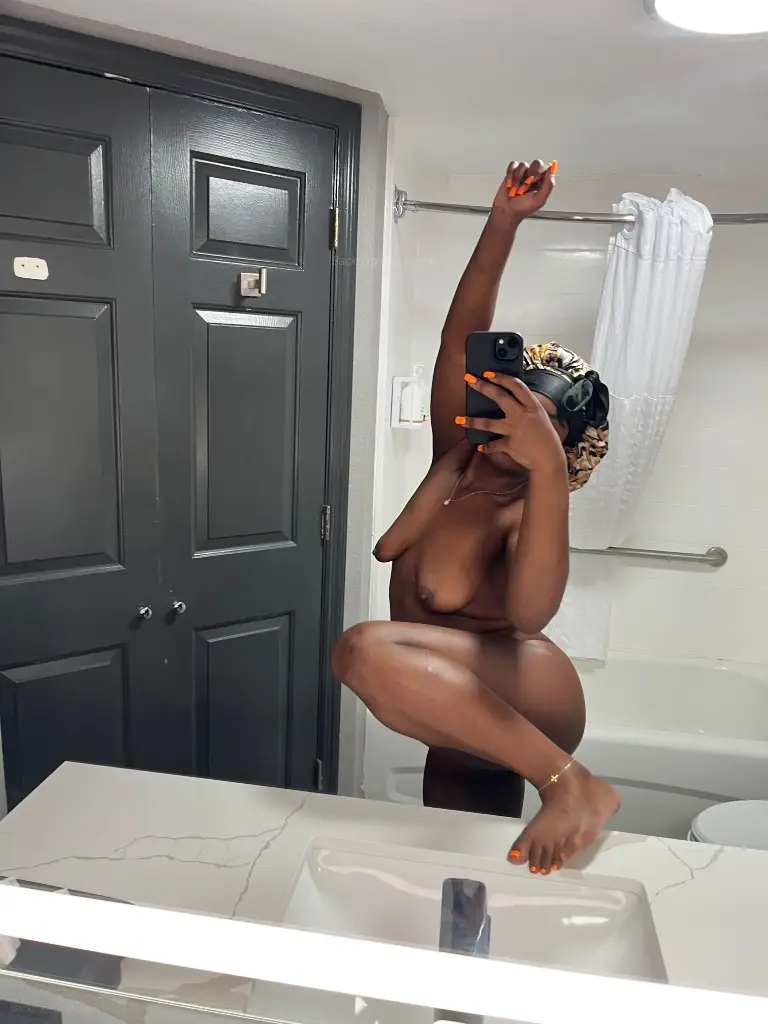 ft showss Ms Midget NO BARE in Savannah – Women Seeking Men photo 2