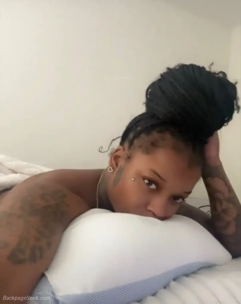 FREAKY GODDESS KEEP SUCKING AFTER U NUT in Savannah – Women Seeking Men photo 3